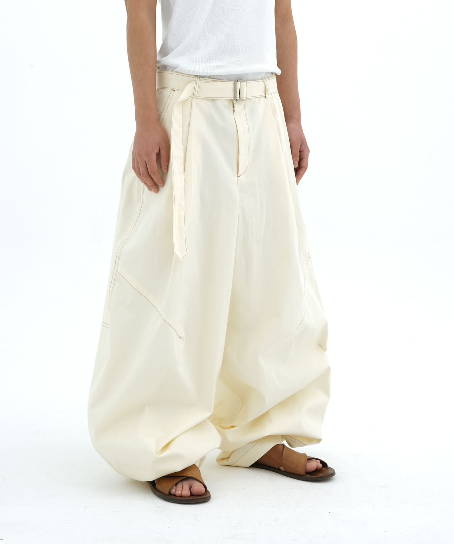 belted curve baggy pants (ivory)